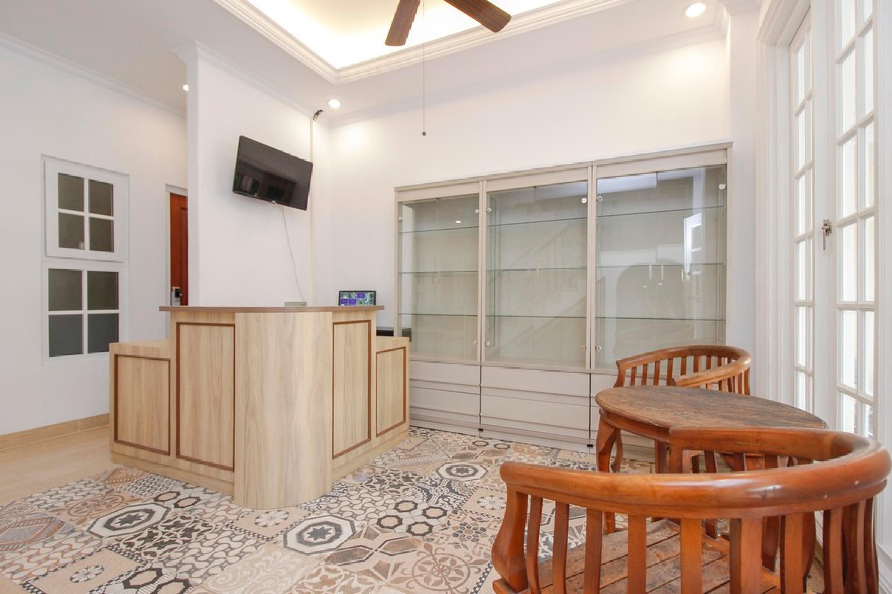 RedDoorz Plus @ Kwitang 2 Jakarta Exterior foto