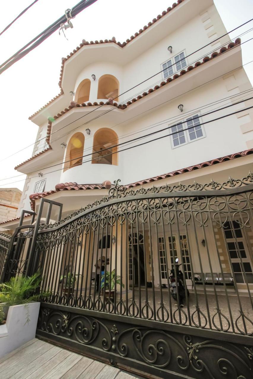 RedDoorz Plus @ Kwitang 2 Jakarta Exterior foto